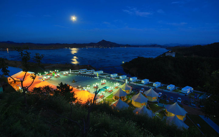 自駕車(chē)房車(chē)旅游發(fā)展